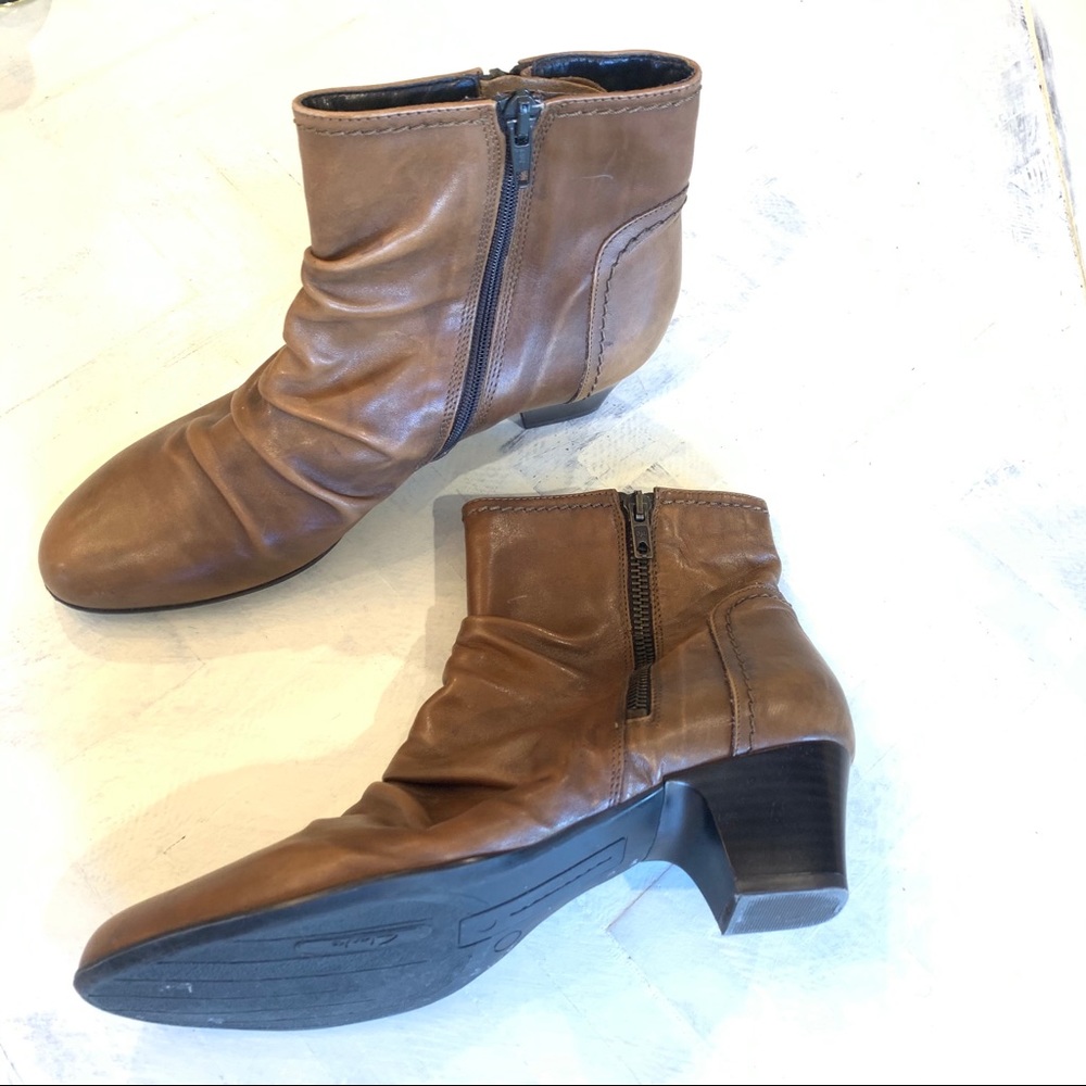 Clarks Brown Slouchy Leather Ankle Booties